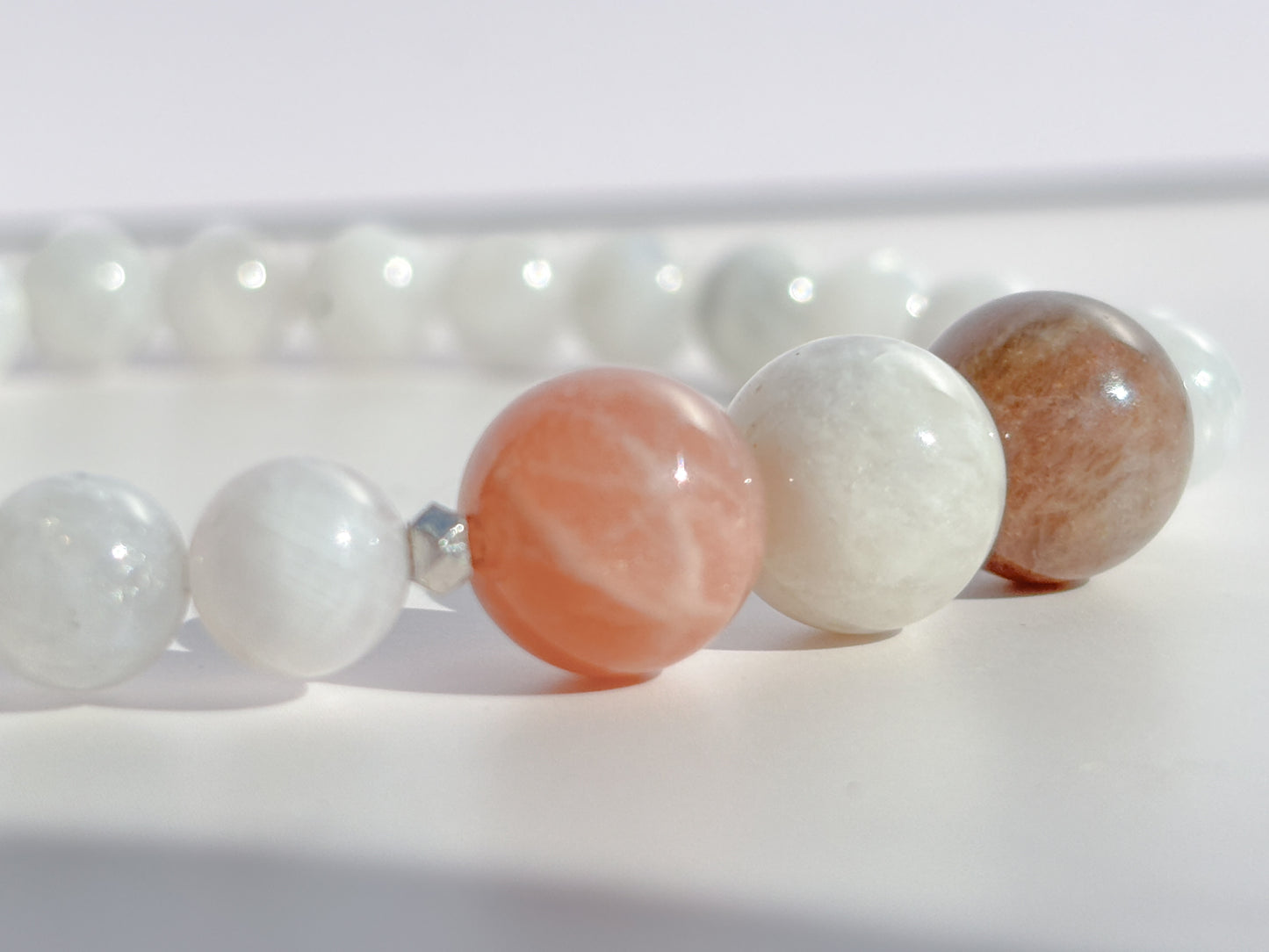 Tri-Color Moonstone Bracelet – 7”
Feminine Energy • Intuition • Emotional Harmony