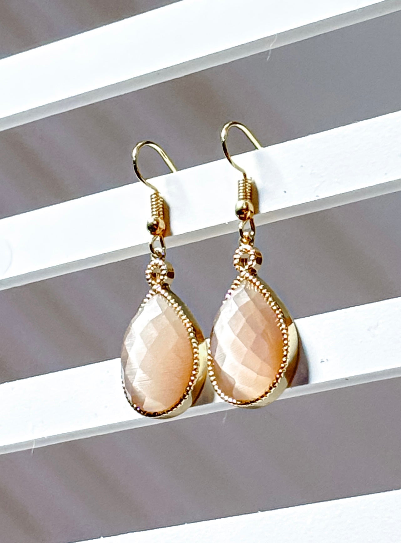 Pink Cats Eye Teardrop Earrings