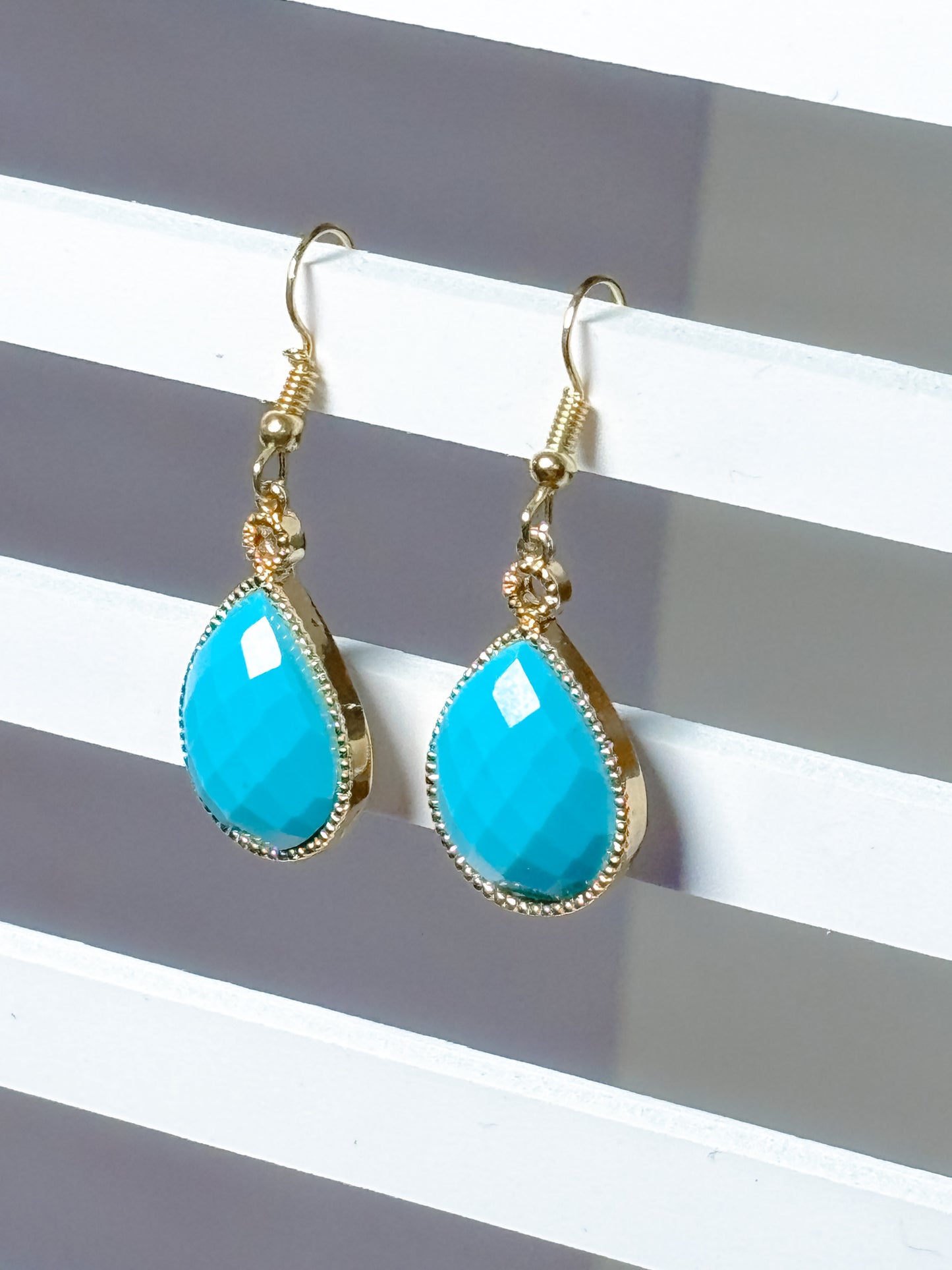Turquoise Teardrop Drop Earrings- Vacation Ready Look